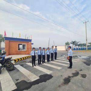 Thuê bảo vệ văn phòng