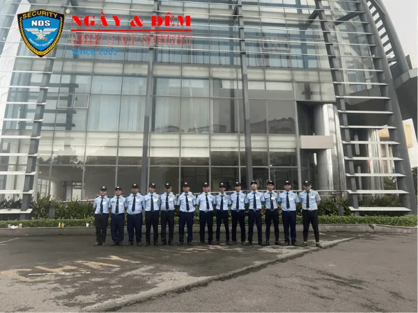 Dịch vụ bảo vệ chung cư chuyên nghiệp, an toàn tuyệt đối 24/7