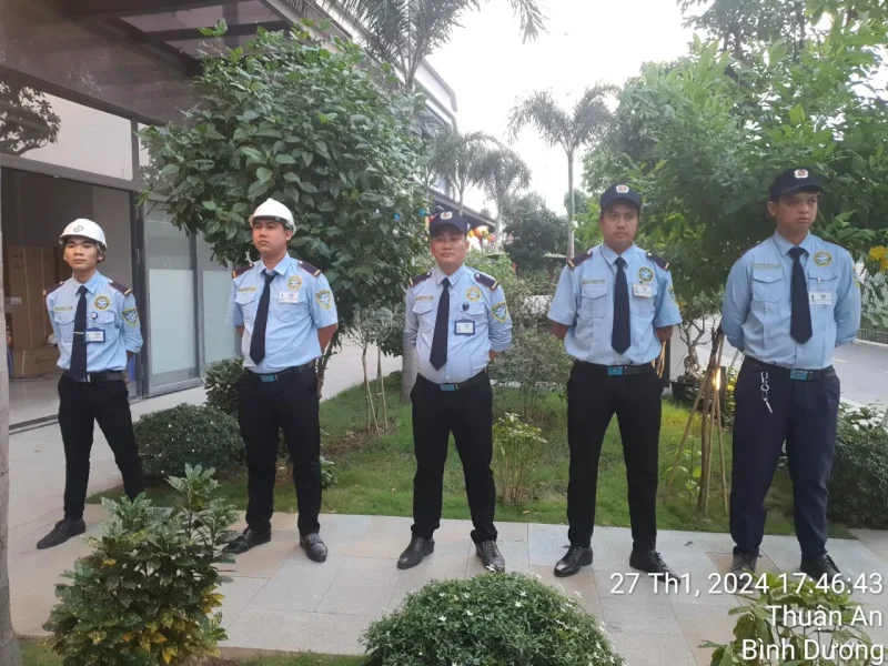 Dịch vụ bảo vệ Ngày và Đêm chuyên nghiệp, uy tín 24/7