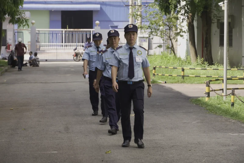 1 ngày làm việc của nhân viên bảo vệ chuyên nghiệp