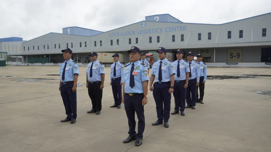 4 sự khác biiệt của bảo vệ nội bộ và thuê công ty bảo vệ